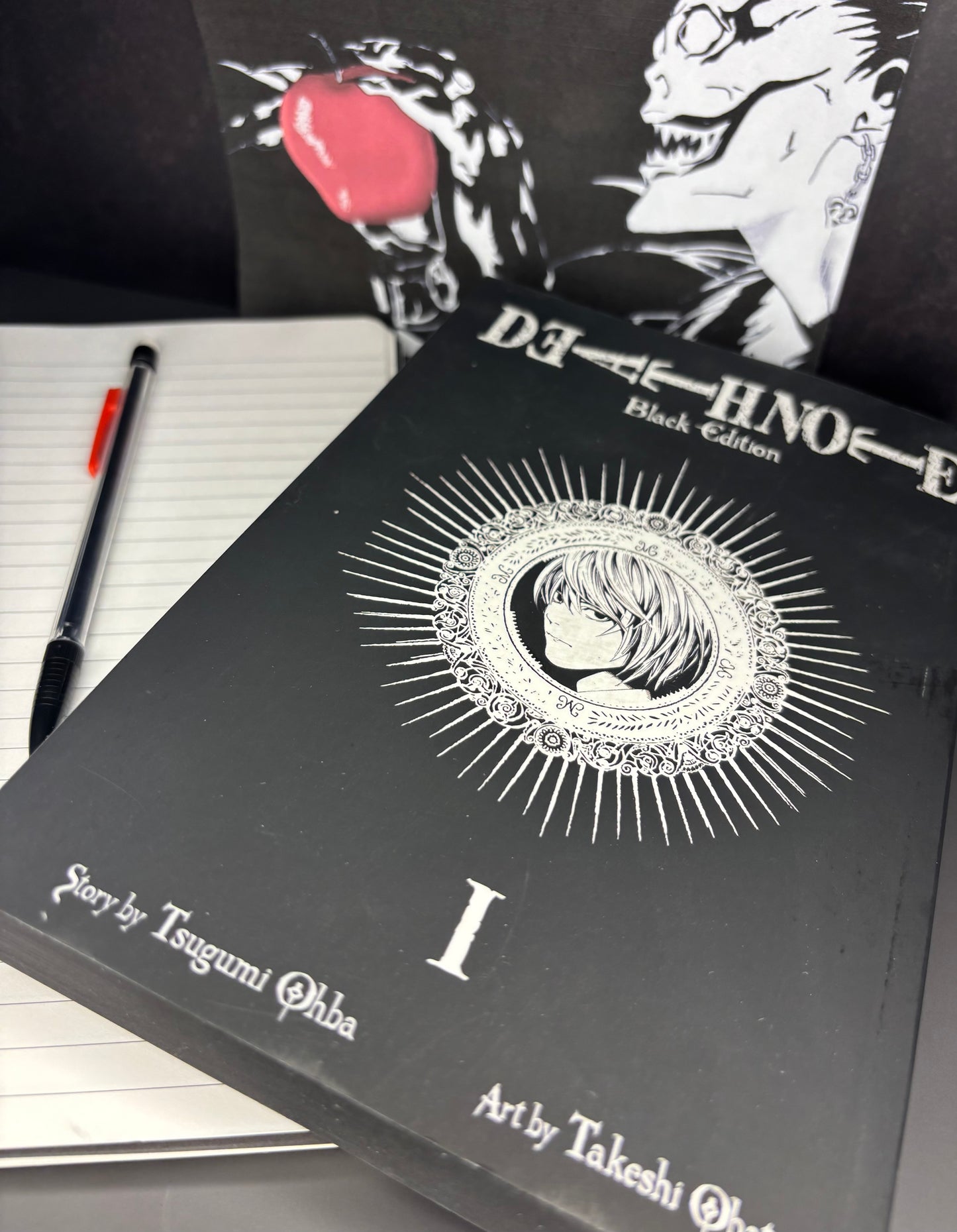 Death Note Volume 1 & 2 with Black Sprayed Edges, Tsugumi Ohba - Paperback