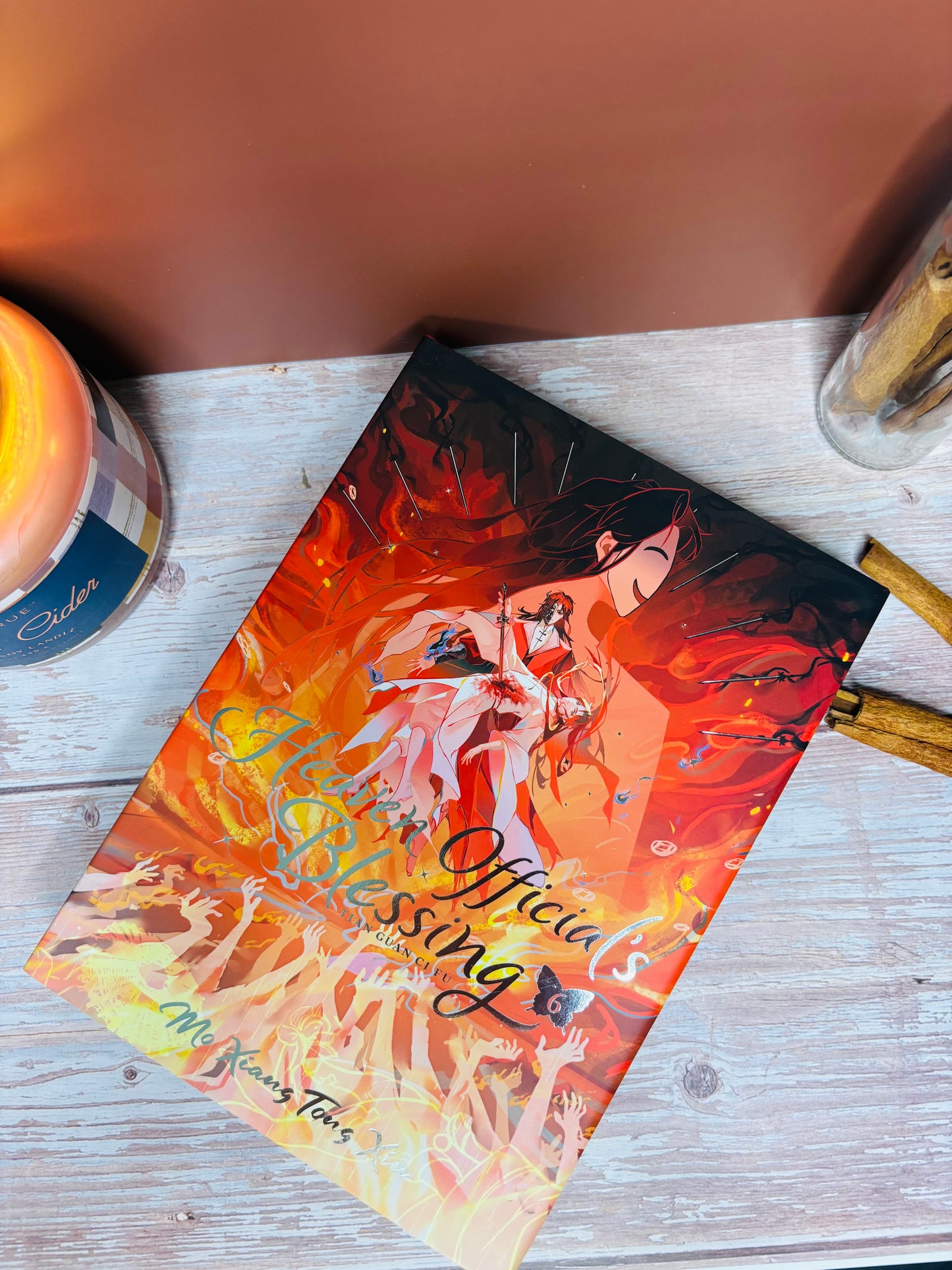 Heaven Official's Blessing Novel Vol. 6 - Special Edition Hardcover