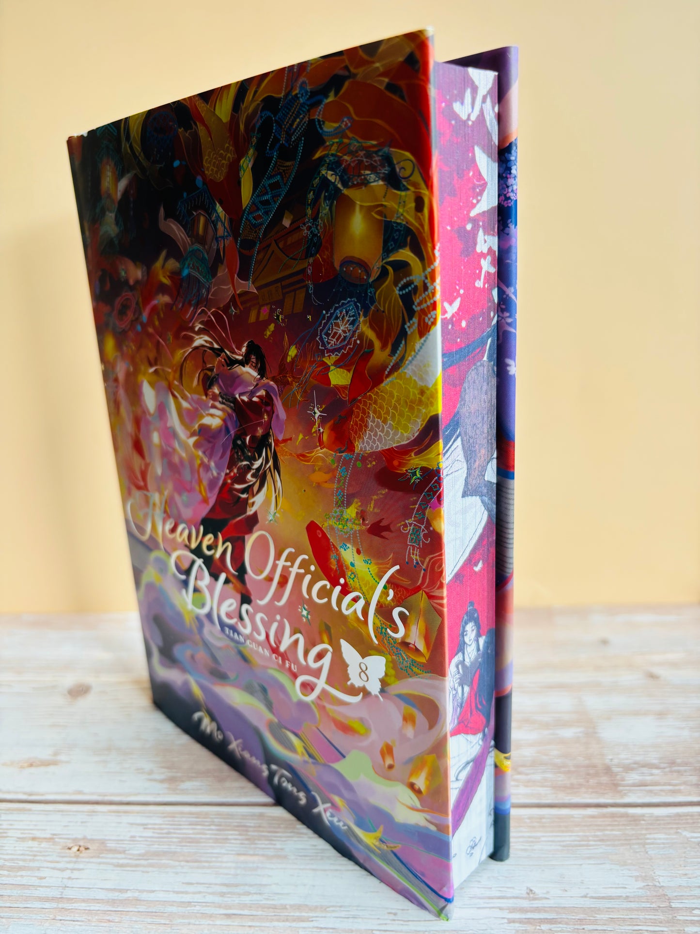Heaven Official's Blessing Novel Vol. 8 -  Special Edition Hardcover